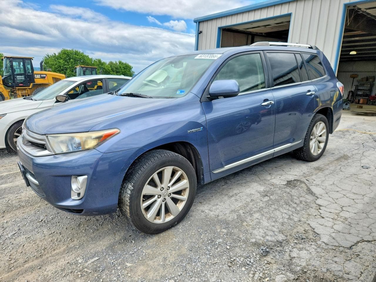 TOYOTA HIGHLANDER