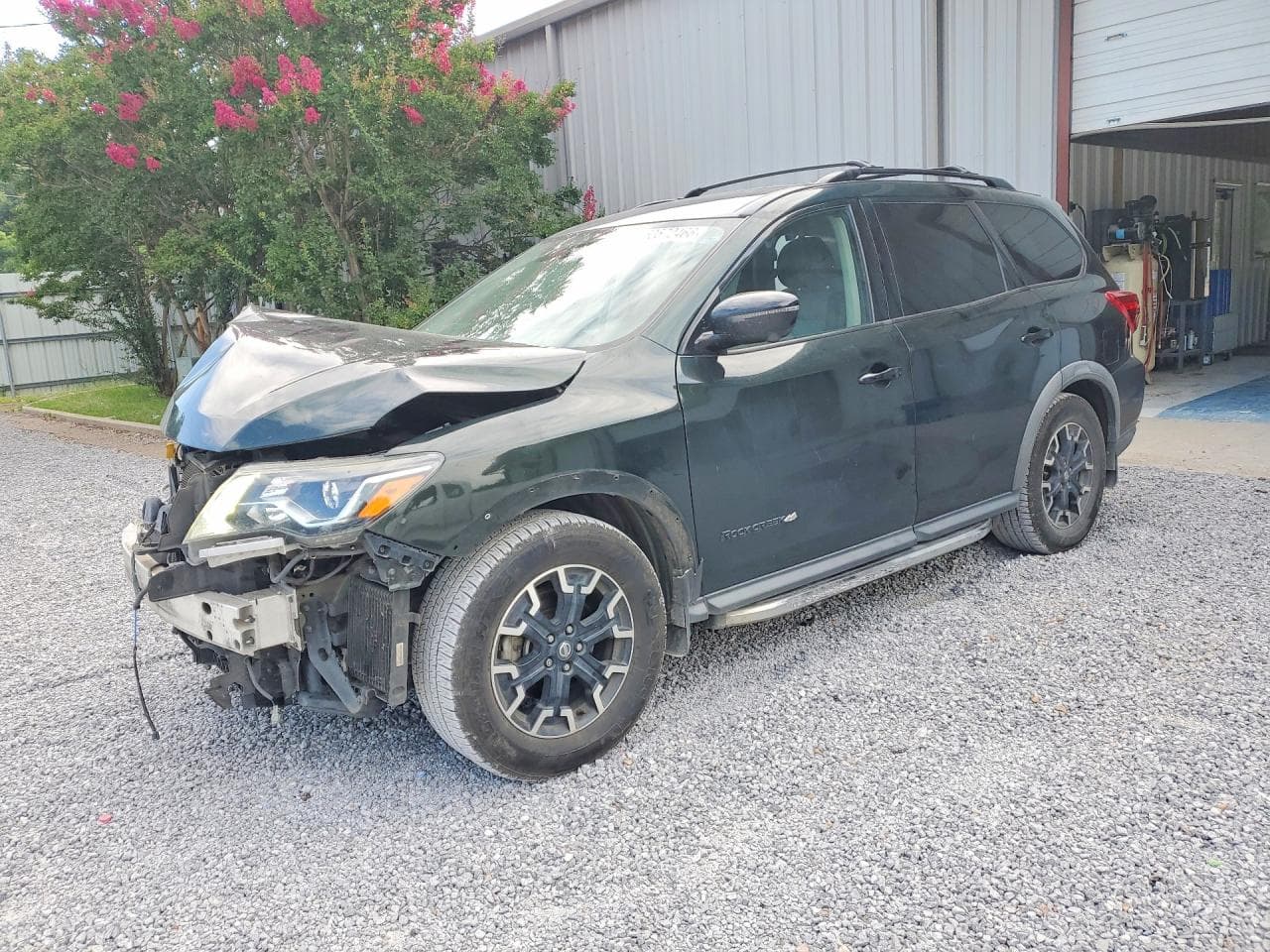 NISSAN PATHFINDER