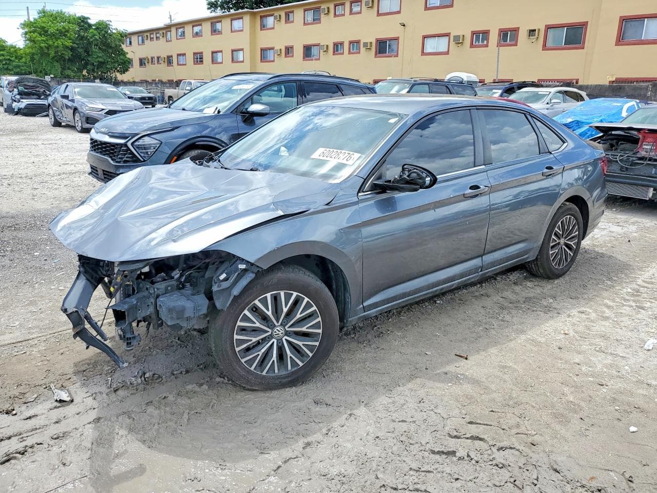 VOLKSWAGEN JETTA