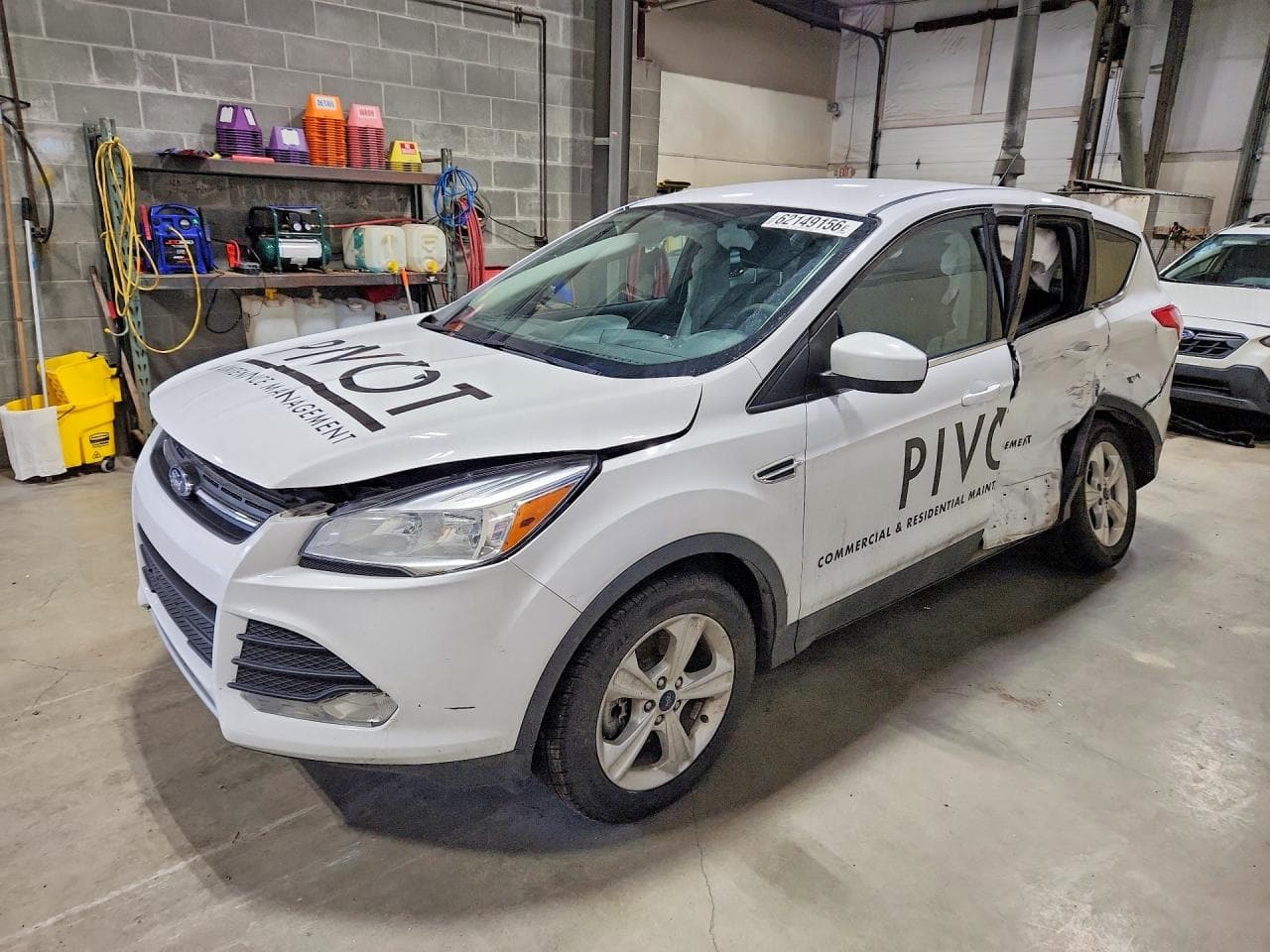 FORD ESCAPE