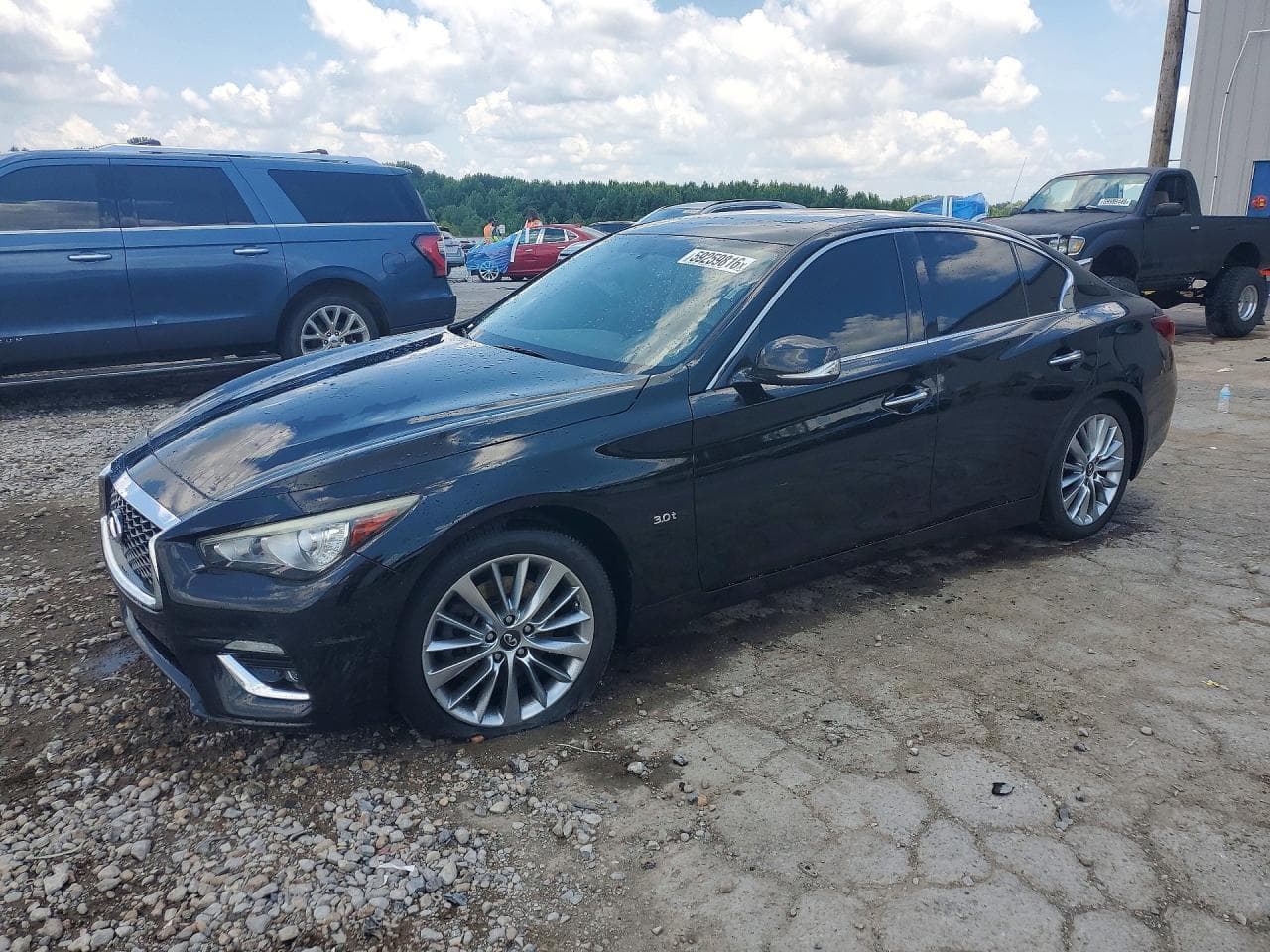 INFINITI Q50