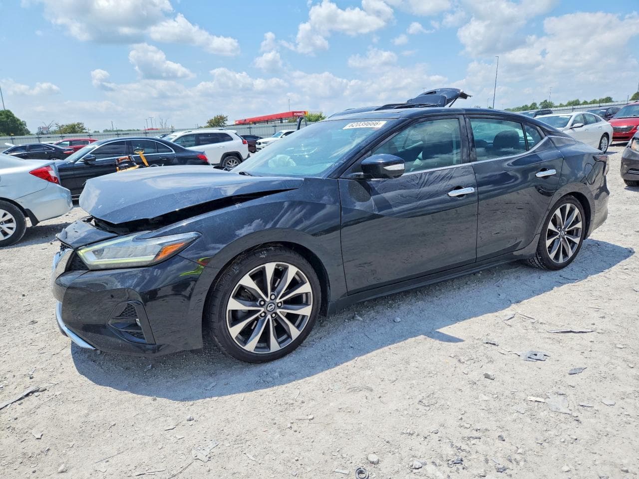 NISSAN MAXIMA