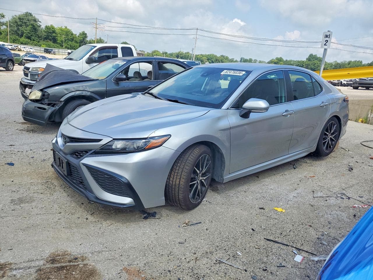 TOYOTA CAMRY