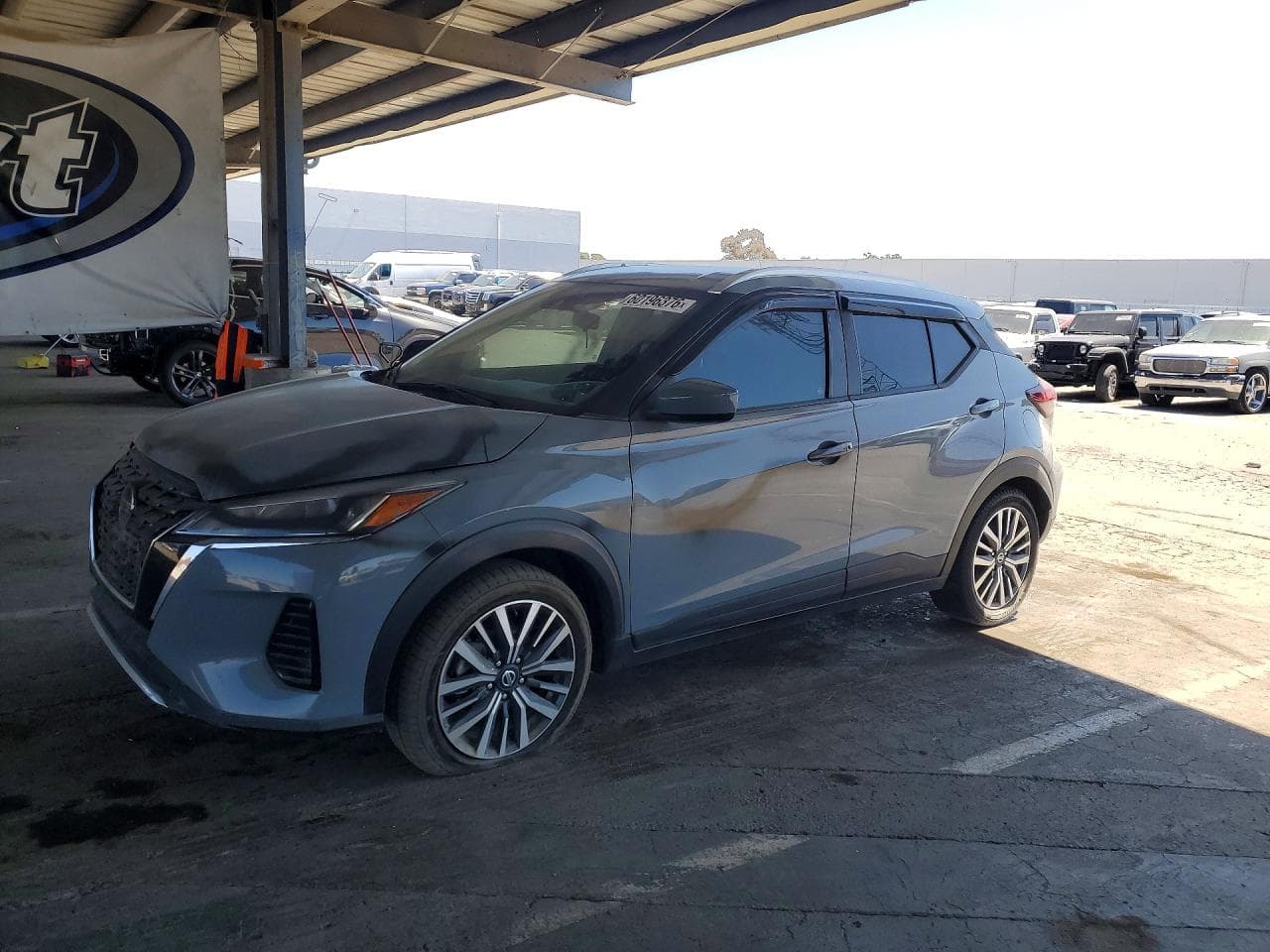 2021 NISSAN KICKS