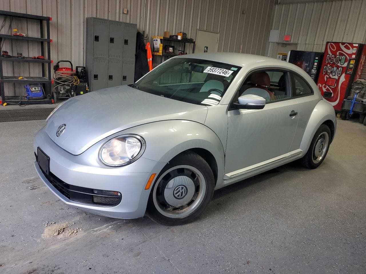 VOLKSWAGEN BEETLE