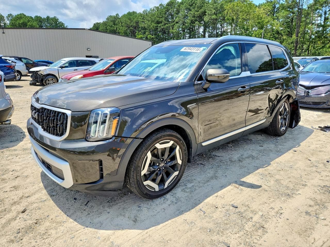KIA TELLURIDE