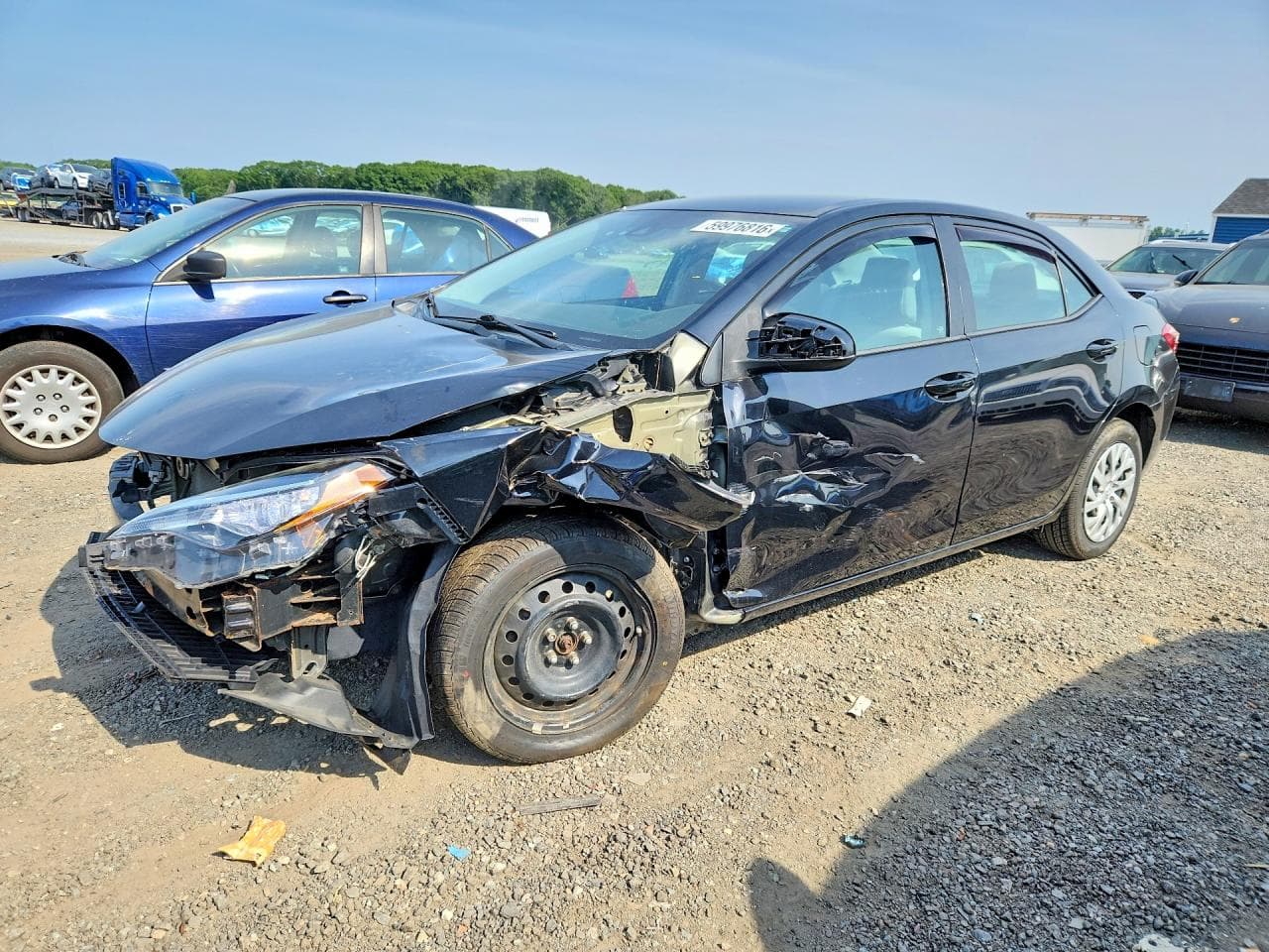2017 TOYOTA COROLLA LE