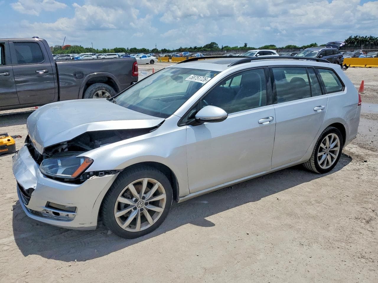 VOLKSWAGEN GOLF SPORTWAGEN