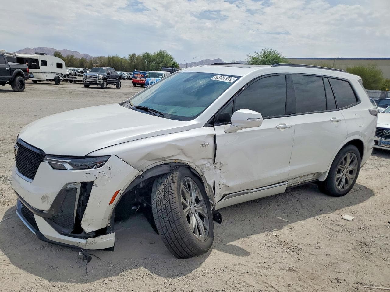 CADILLAC XT6