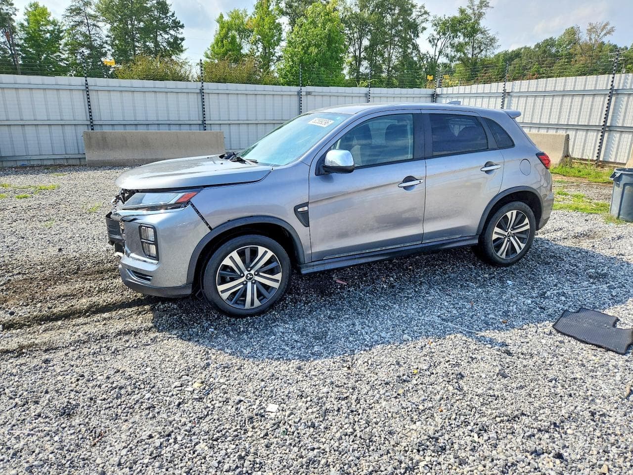 MITSUBISHI OUTLANDER SPORT