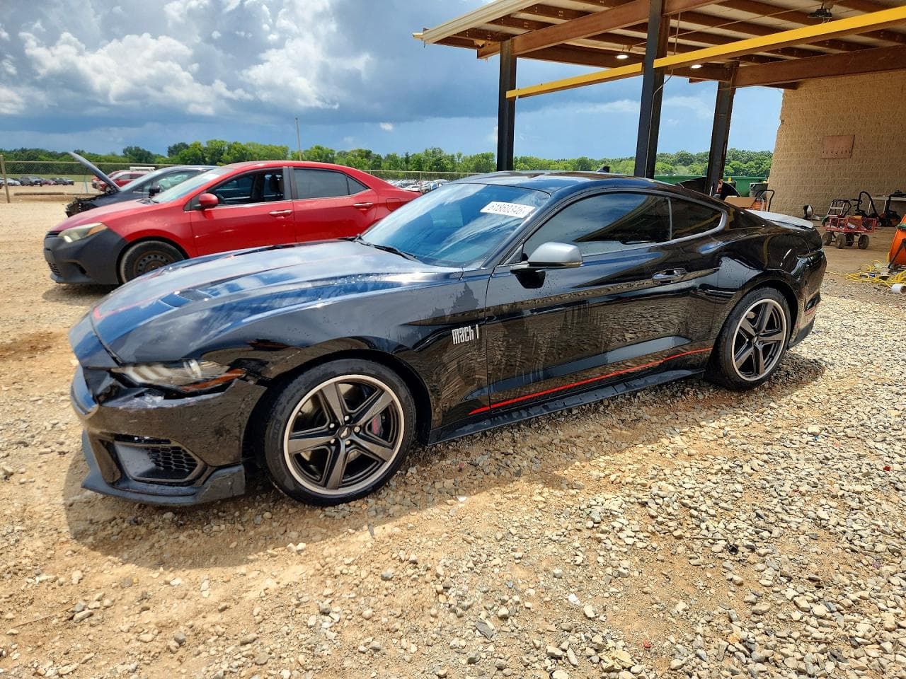 FORD MUSTANG
