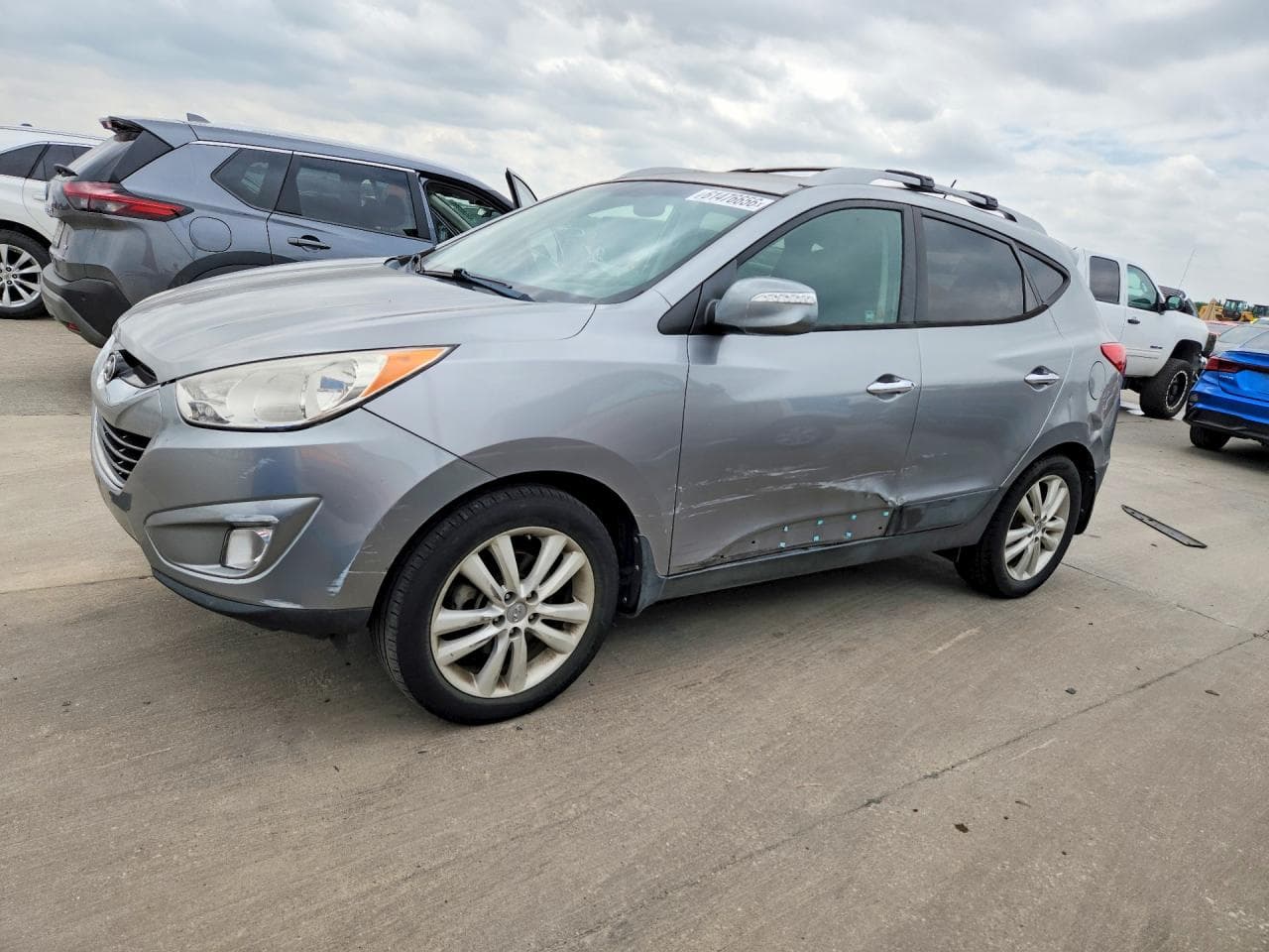 HYUNDAI TUCSON