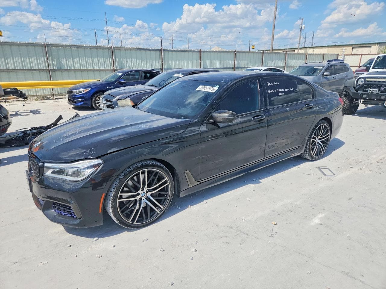 BMW 750