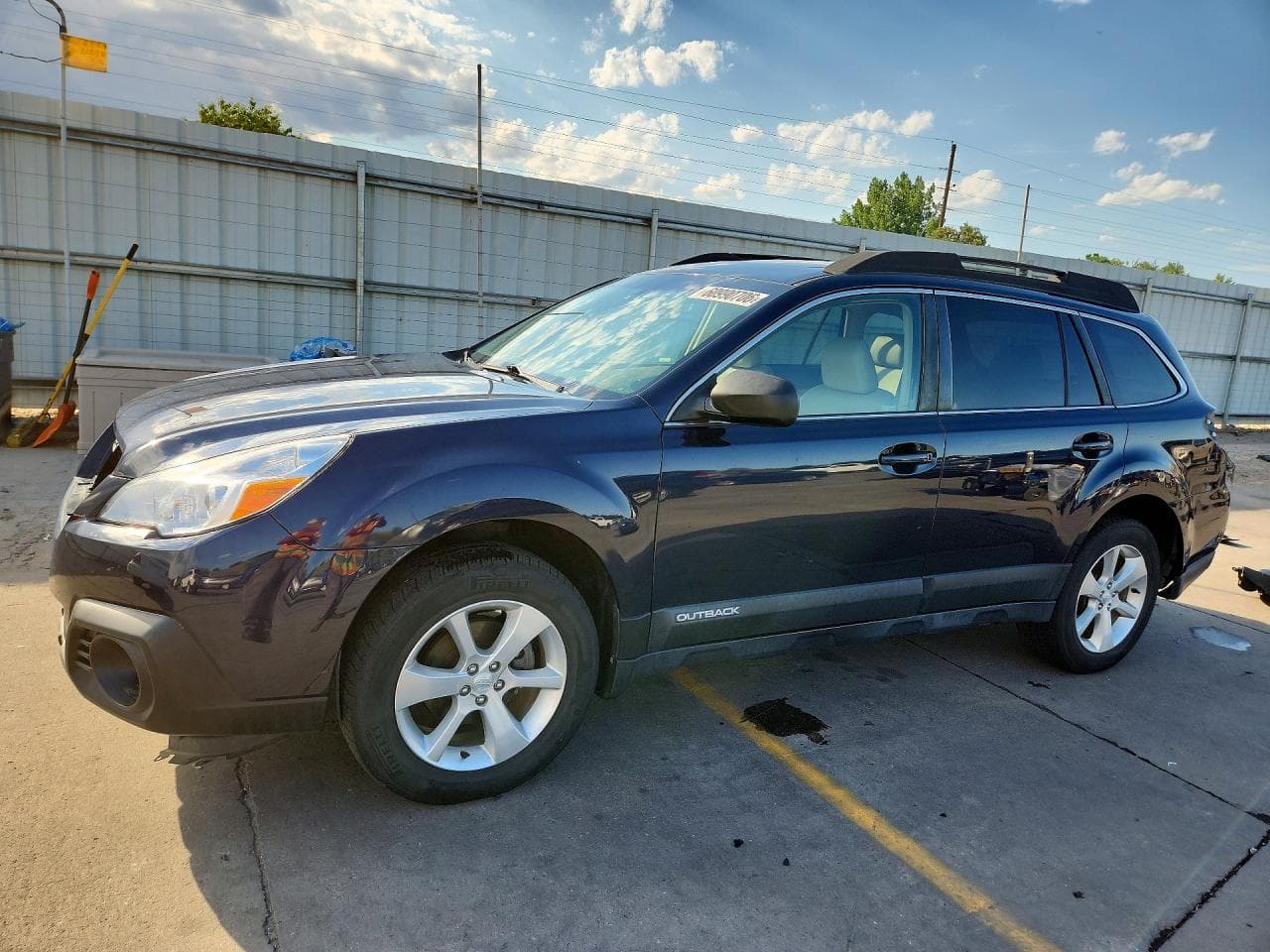 SUBARU OUTBACK