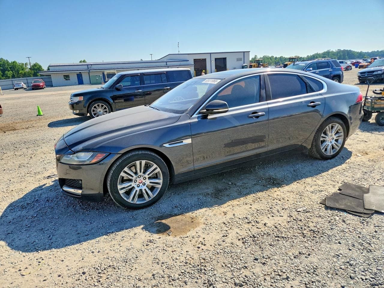 JAGUAR XF