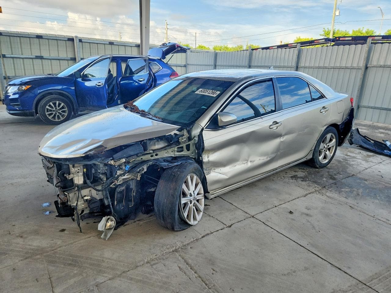 TOYOTA CAMRY SOLA
