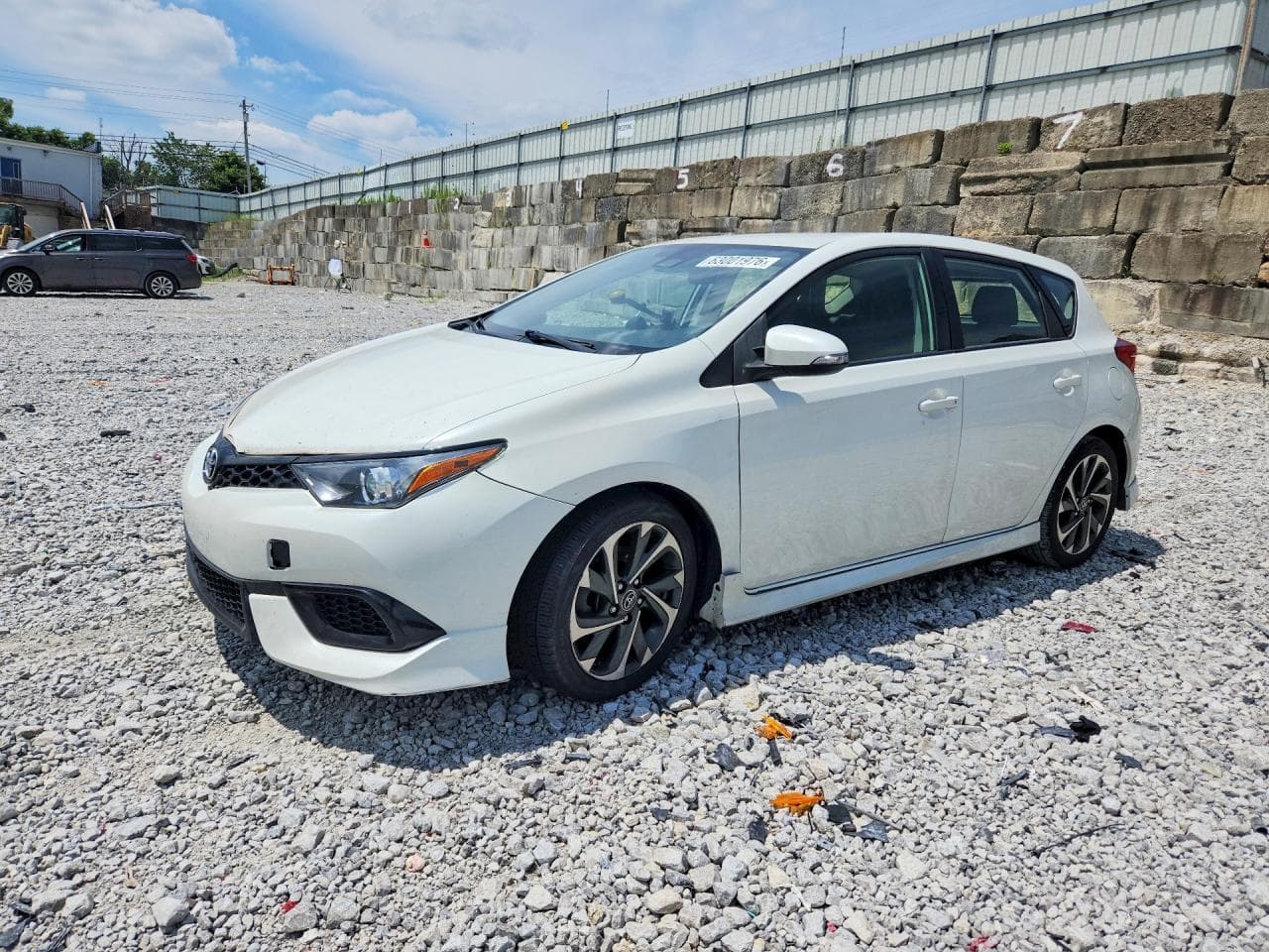 2017 TOYOTA COROLLA IM