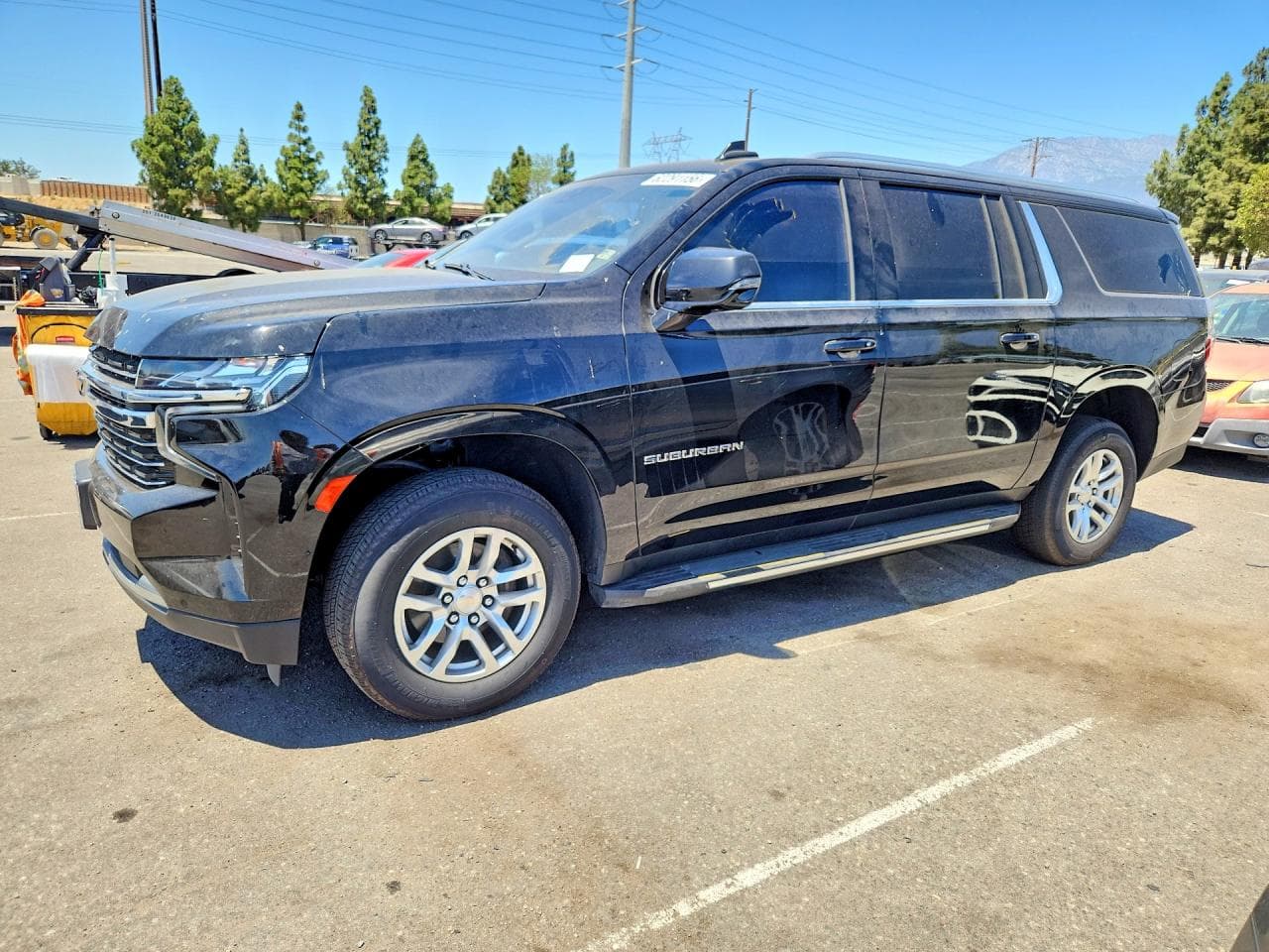 CHEVROLET SUBURBAN