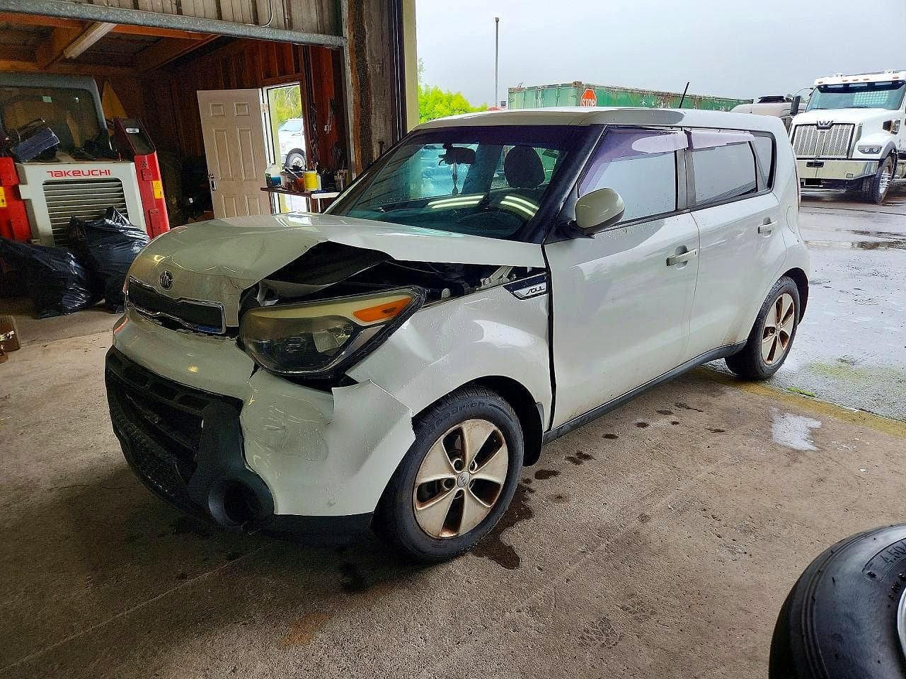 KIA SOUL