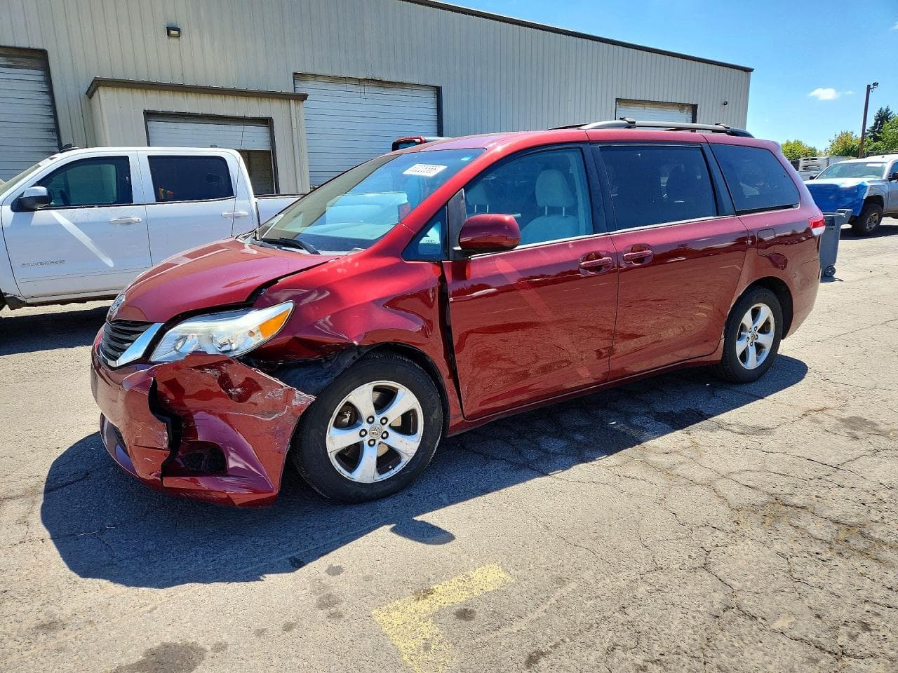 TOYOTA SIENNA