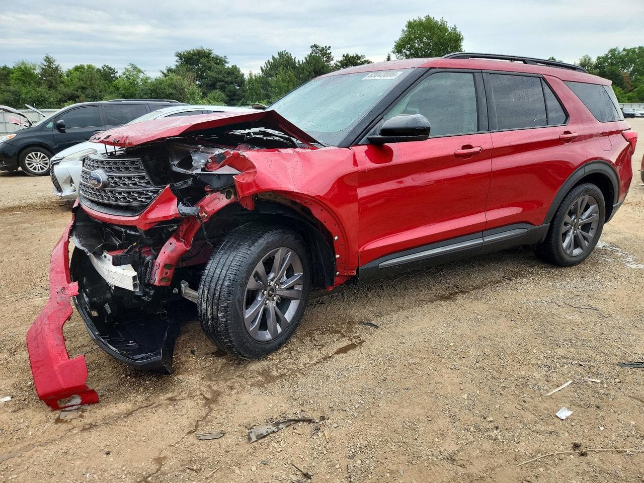 FORD EXPLORER