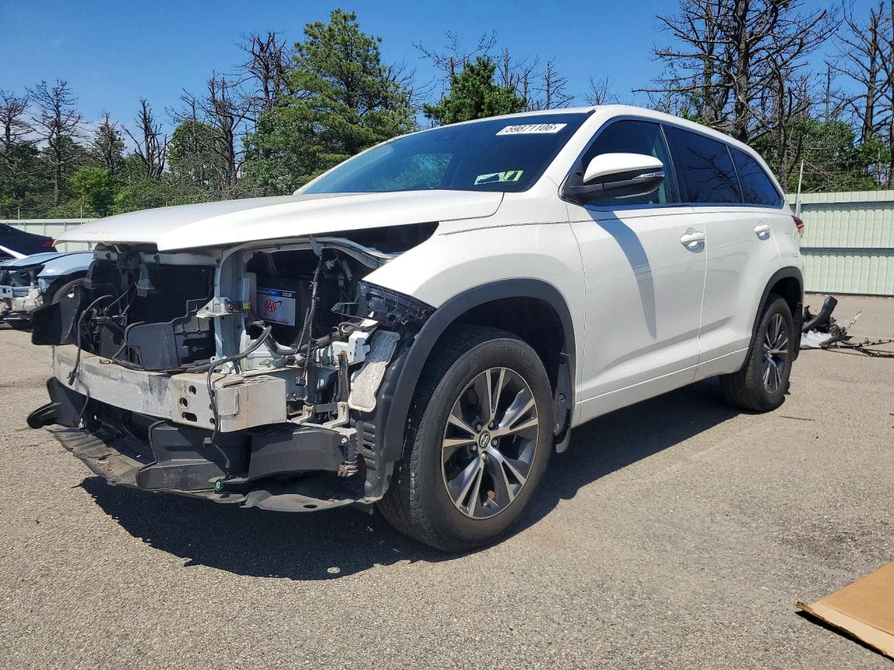 TOYOTA HIGHLANDER
