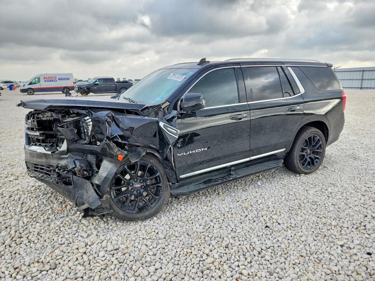 GMC YUKON