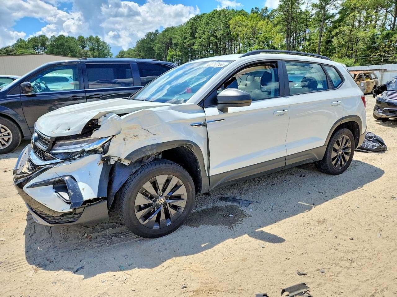 2022 VOLKSWAGEN TAOS S