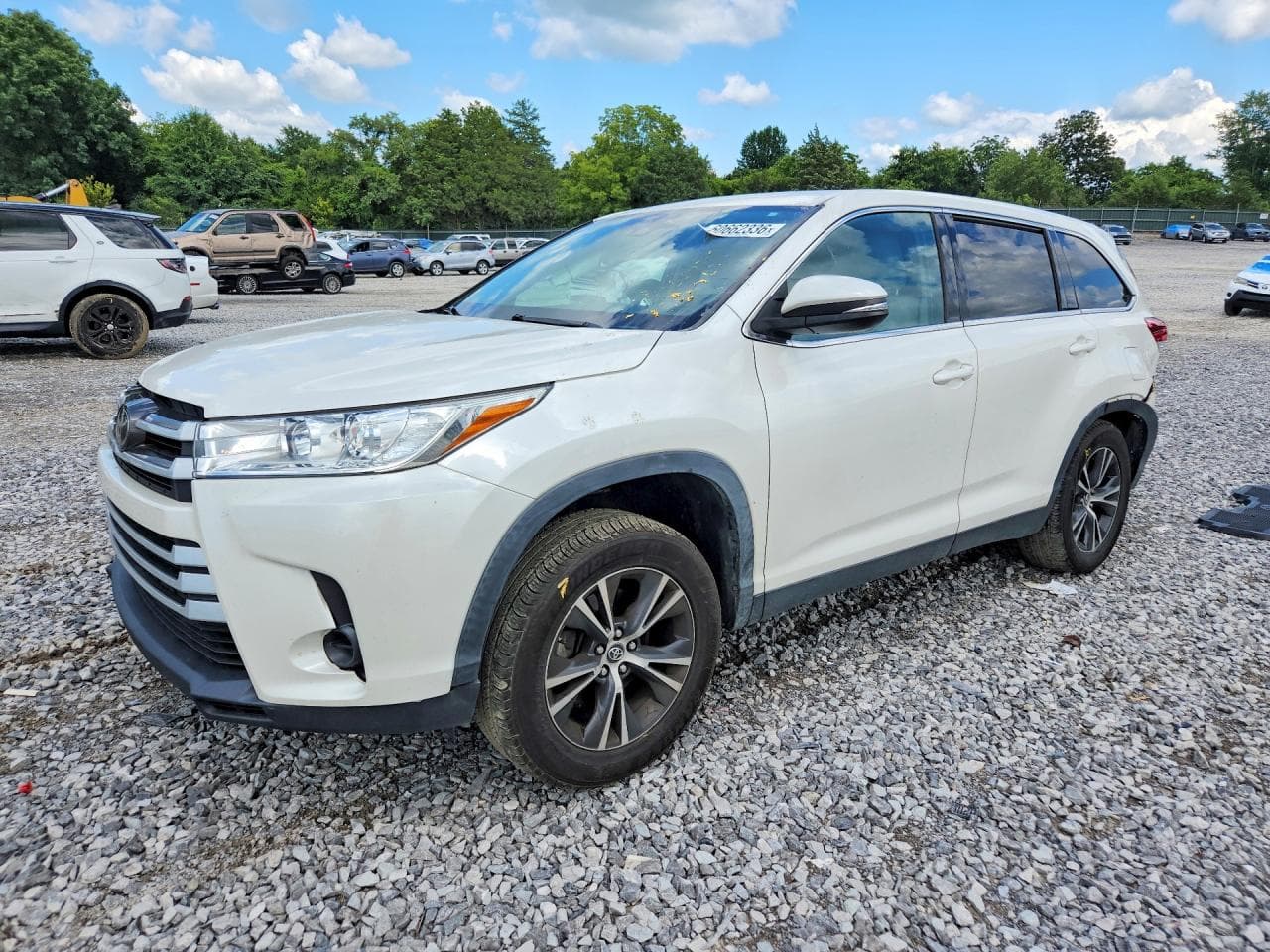 TOYOTA HIGHLANDER