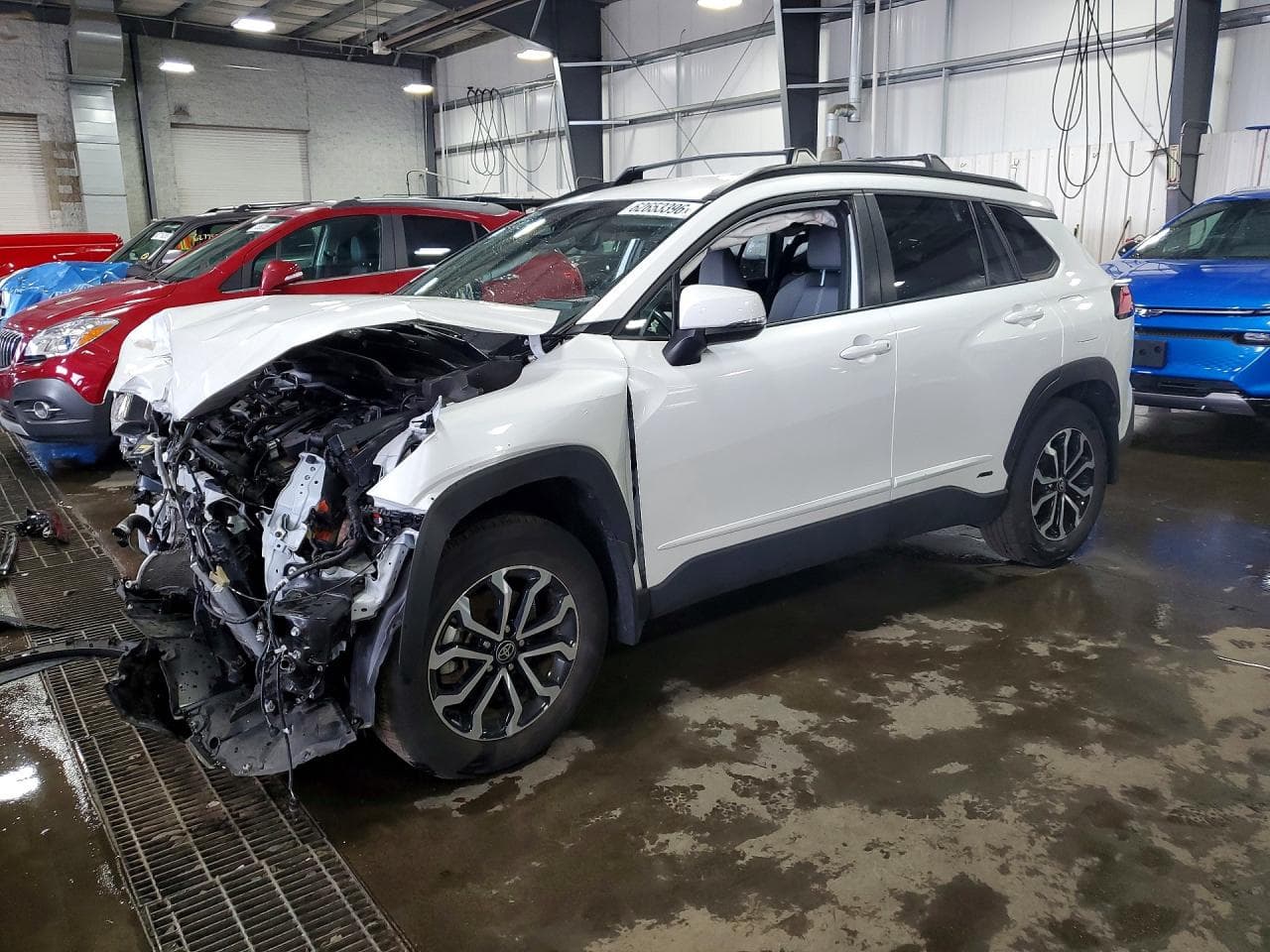 TOYOTA COROLLA CROSS HYBRID