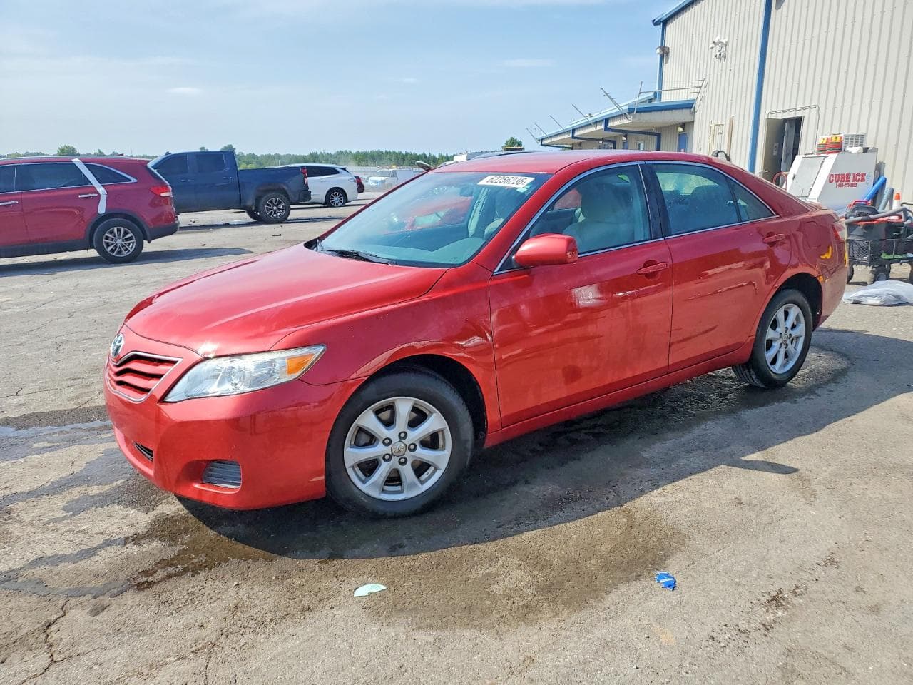 TOYOTA CAMRY