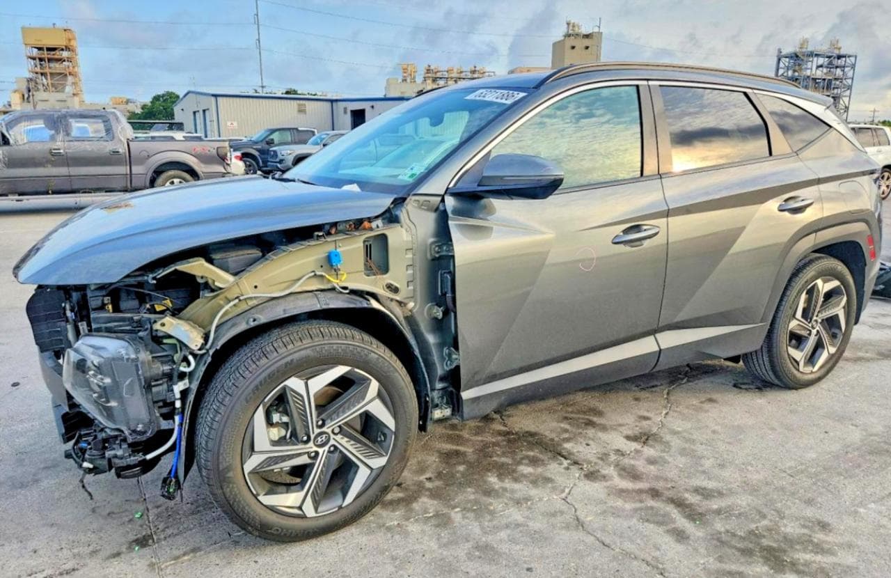 HYUNDAI TUCSON