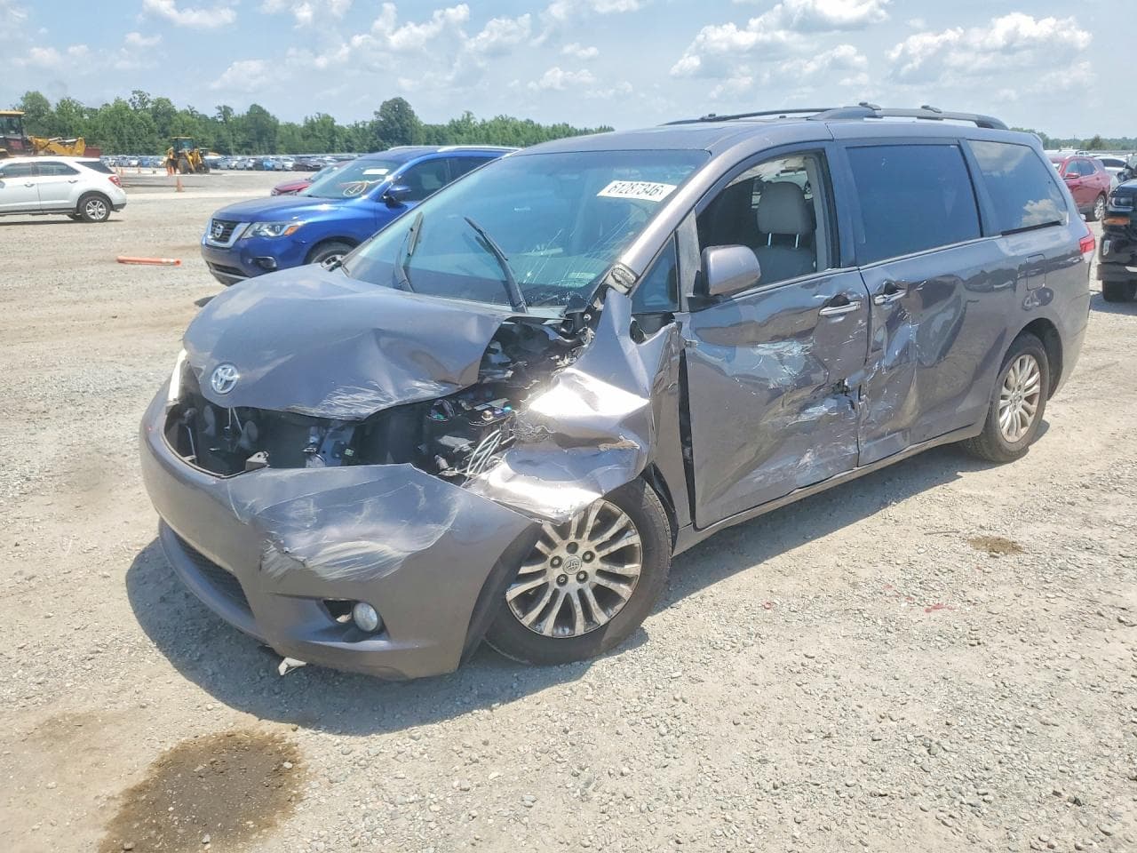 TOYOTA SIENNA