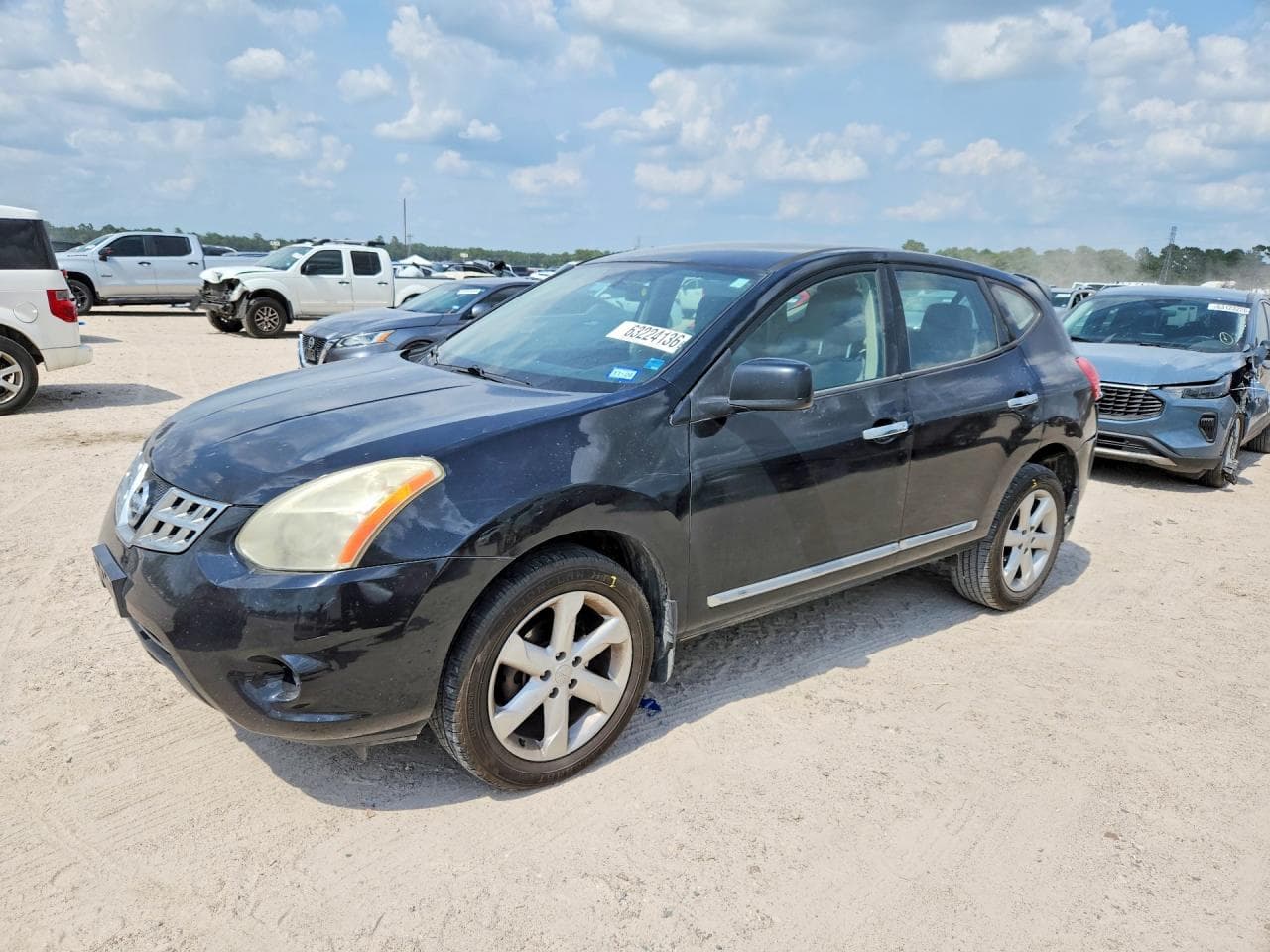 NISSAN ROGUE