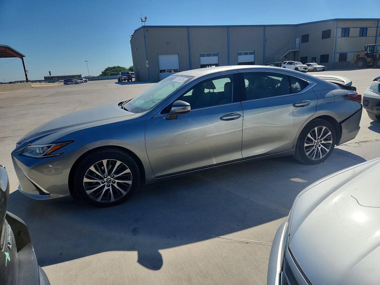 LEXUS ES