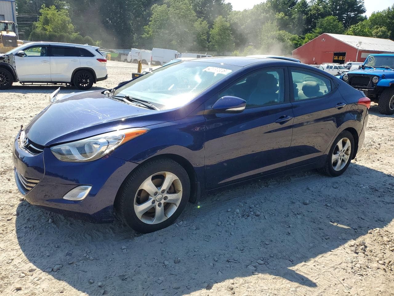 HYUNDAI ELANTRA