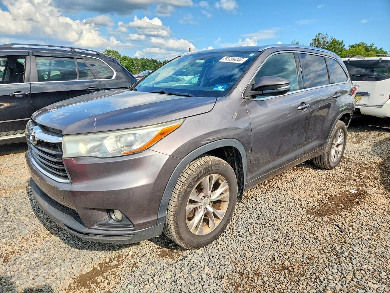 TOYOTA HIGHLANDER