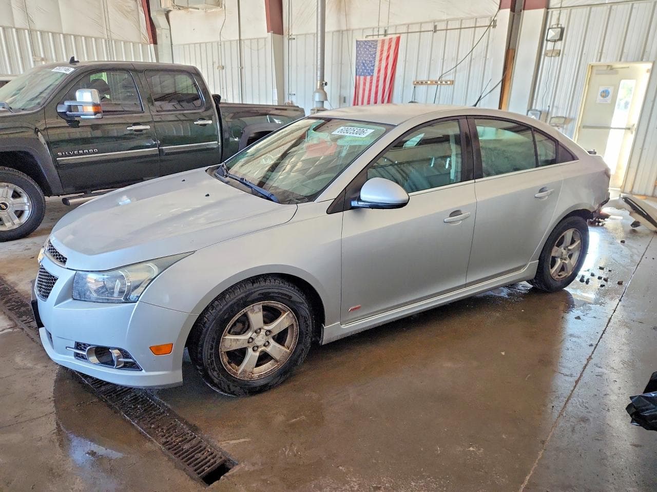 CHEVROLET CRUZE