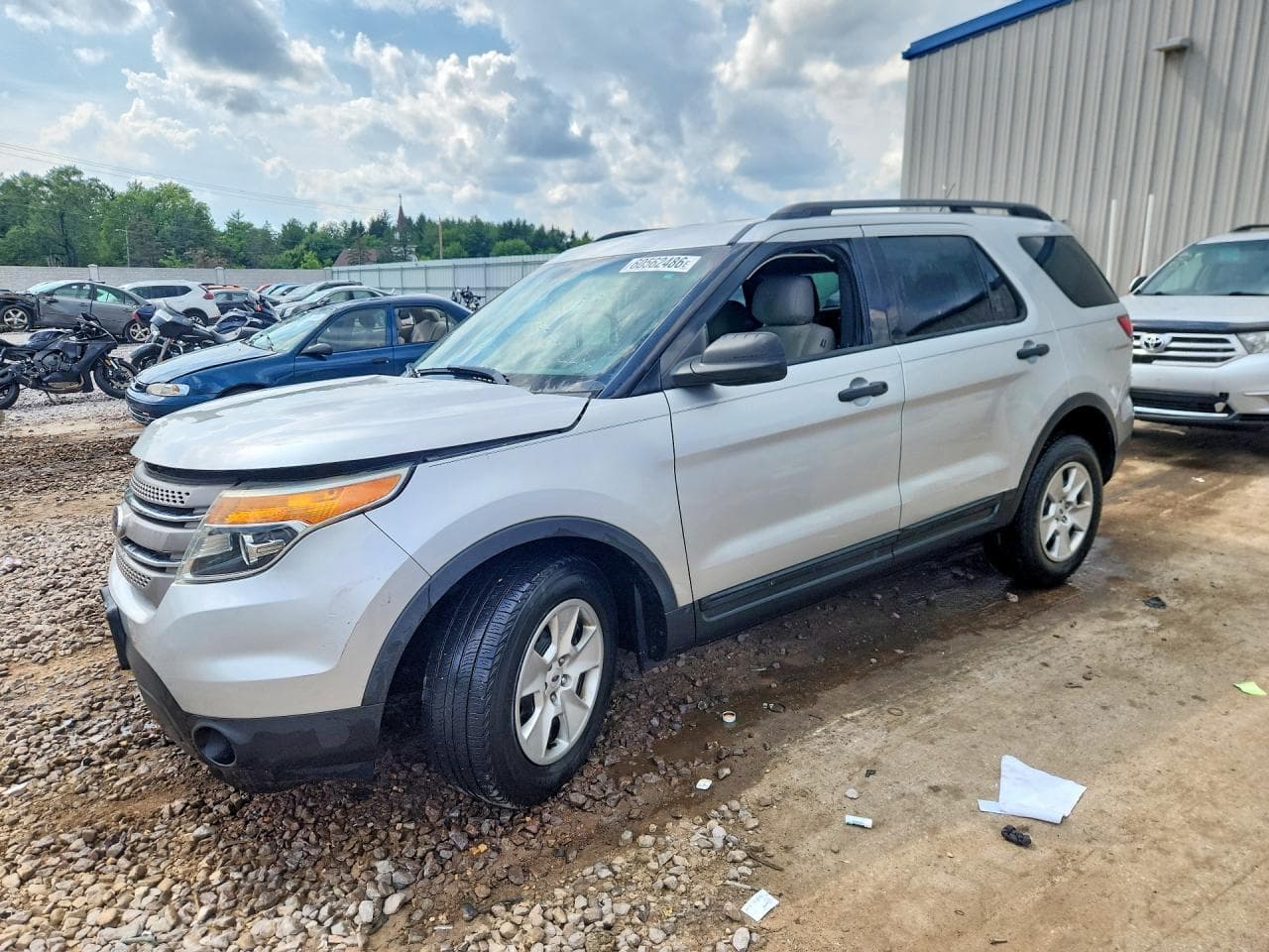 FORD EXPLORER
