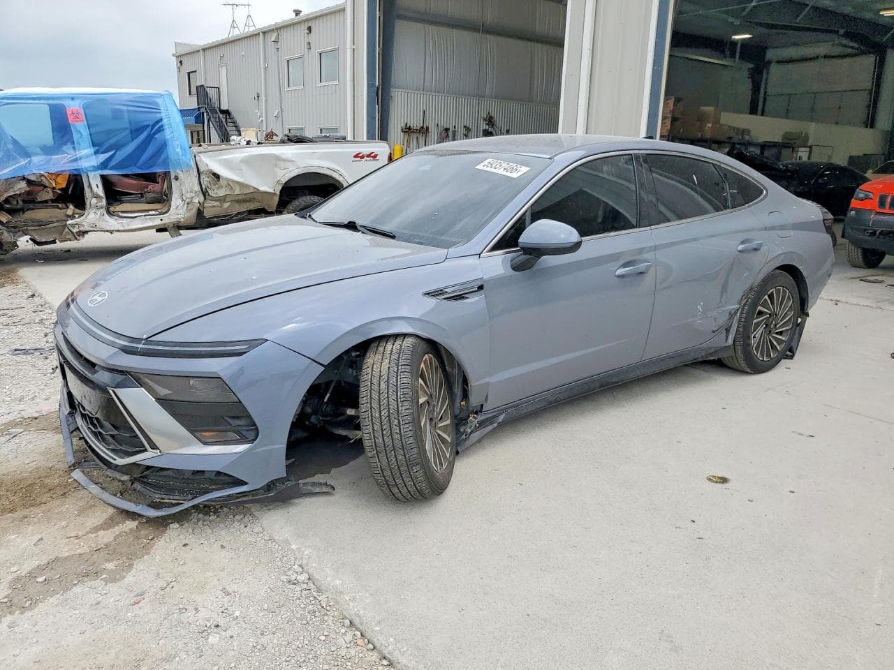 HYUNDAI SONATA HYBRID