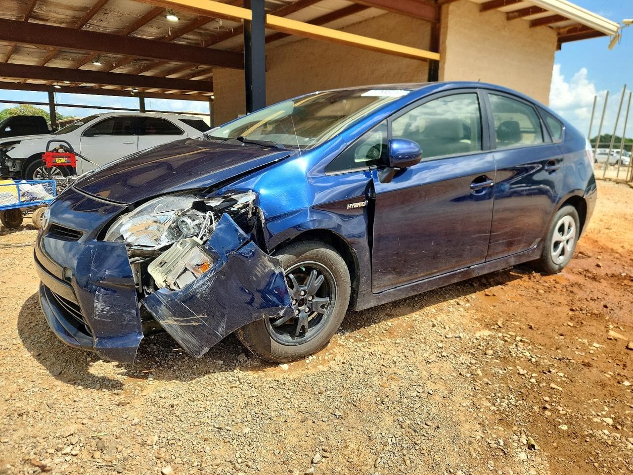 TOYOTA PRIUS