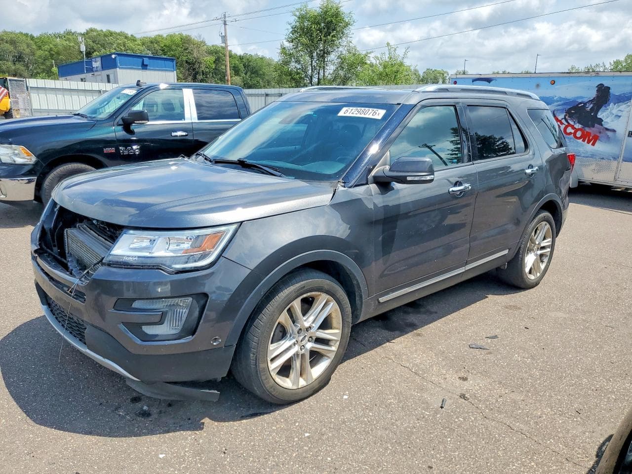 FORD EXPLORER