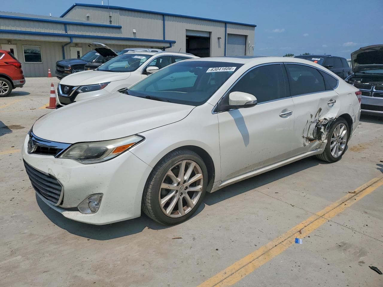 TOYOTA AVALON
