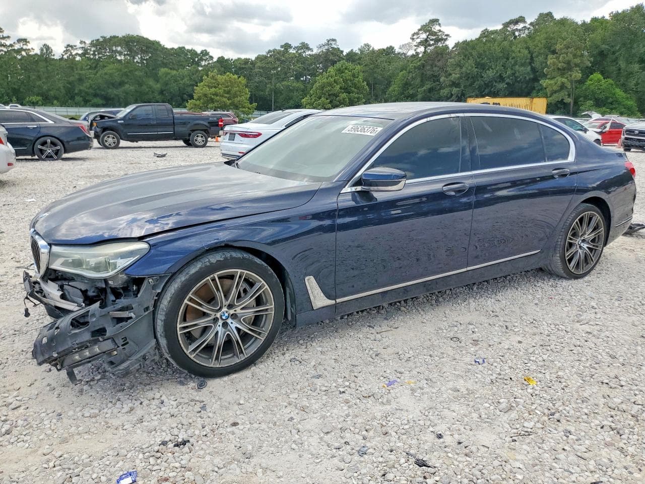 BMW 750