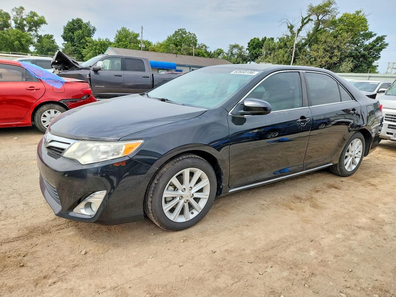 TOYOTA CAMRY
