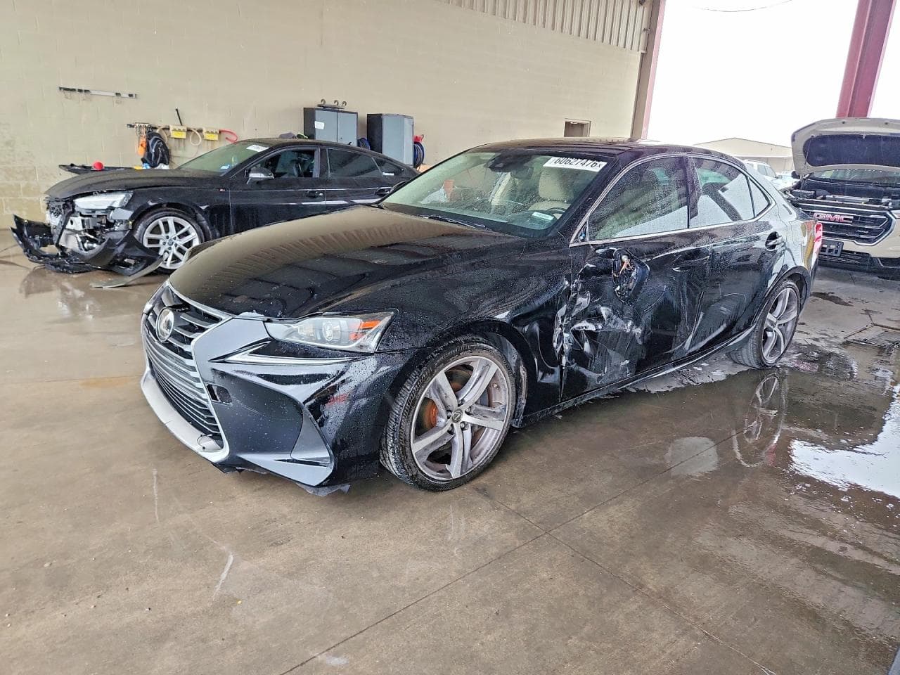 LEXUS IS