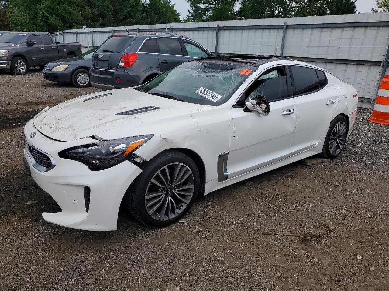KIA STINGER