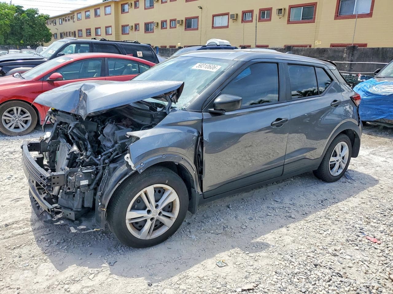 NISSAN KICKS