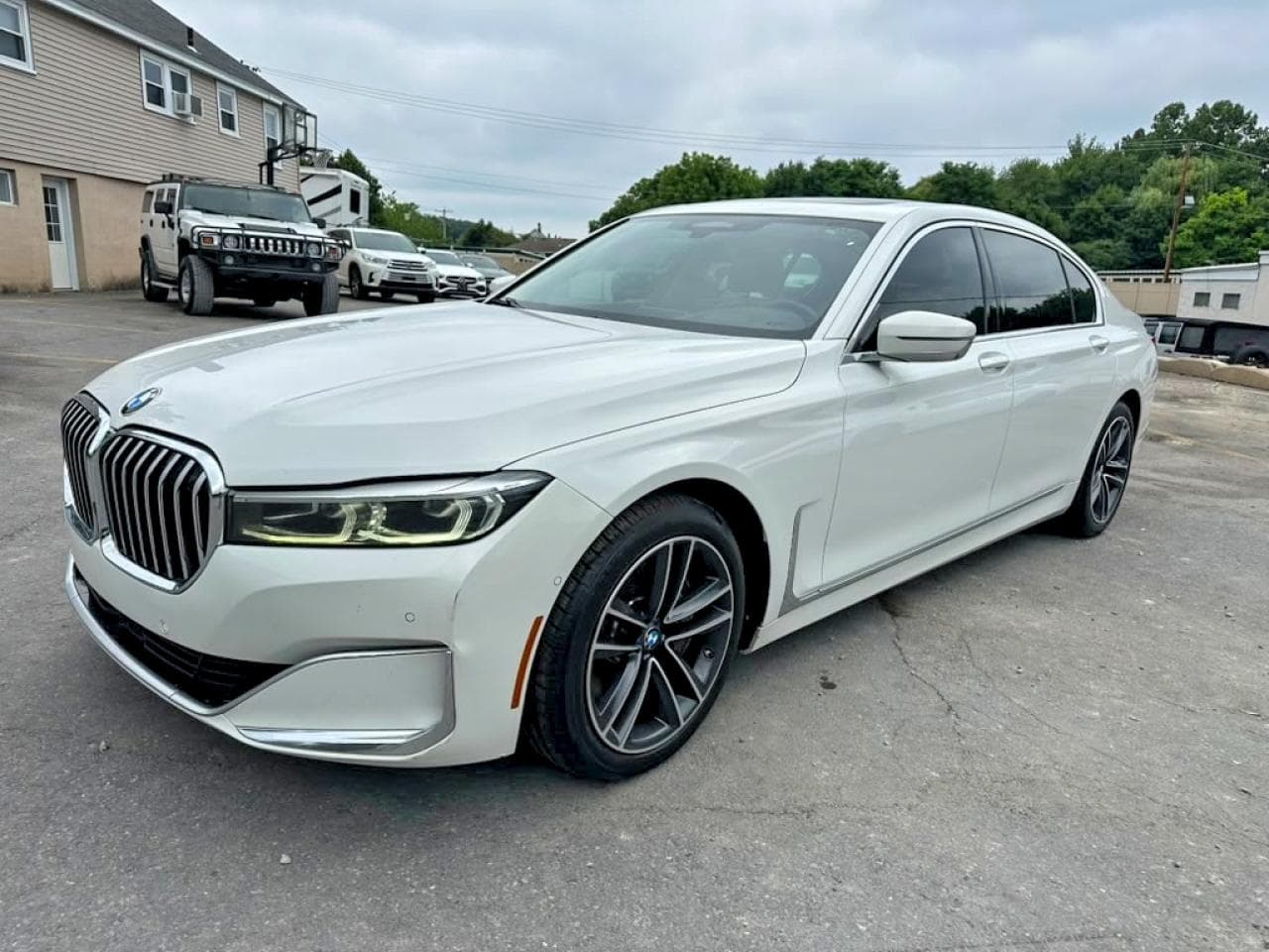 BMW 750