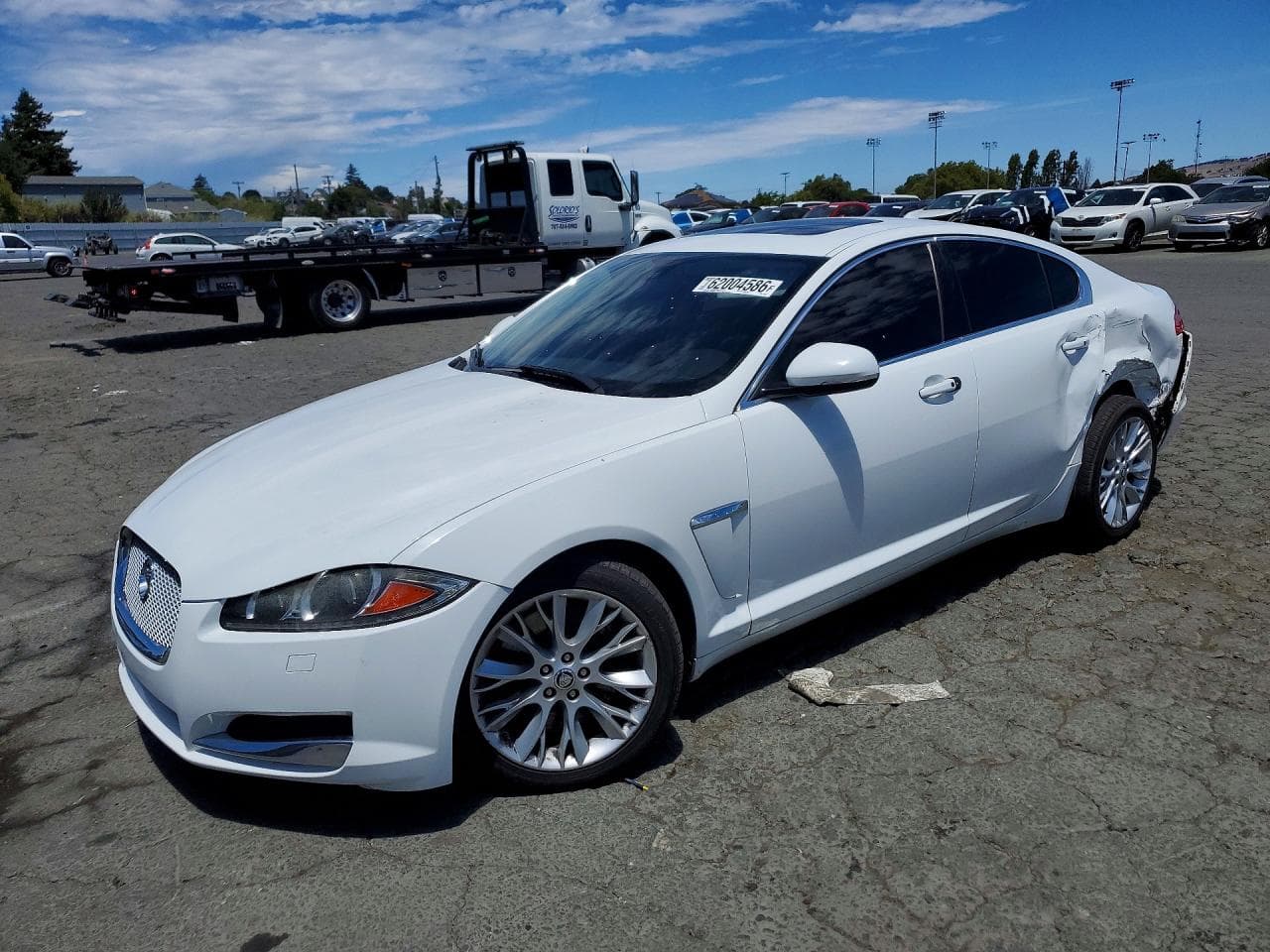 JAGUAR XF
